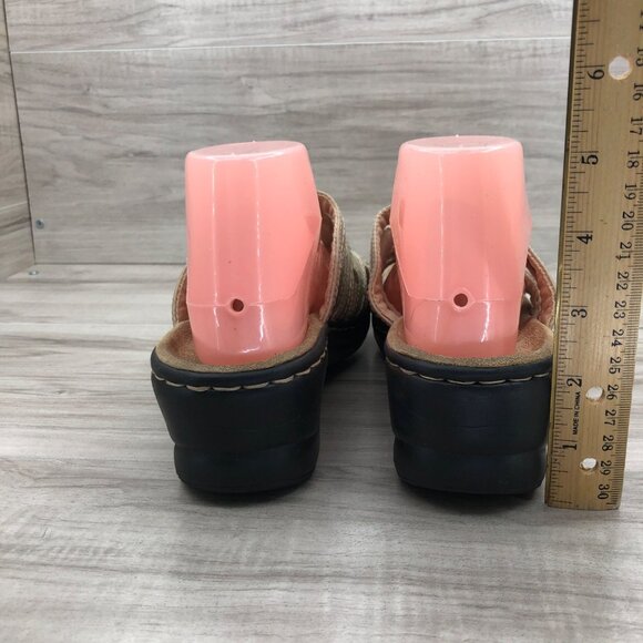 Clarks Sandals Womens 8.5M Tan Leather Slip On Comfort Shoes - Picture 9 of 12
